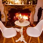 Quarto em Acomodações Particulares Ananda Huo *