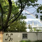 Ananda Huo Séjour chez l'habitant *